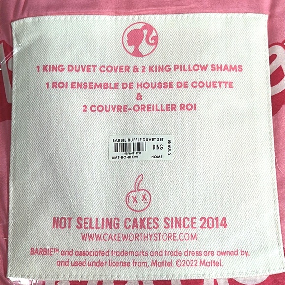 LAST ONE Barbie Ruffle Duvet Cover Set Bed Set w/ Shams Bedding licensed product - Picture 8 of 11